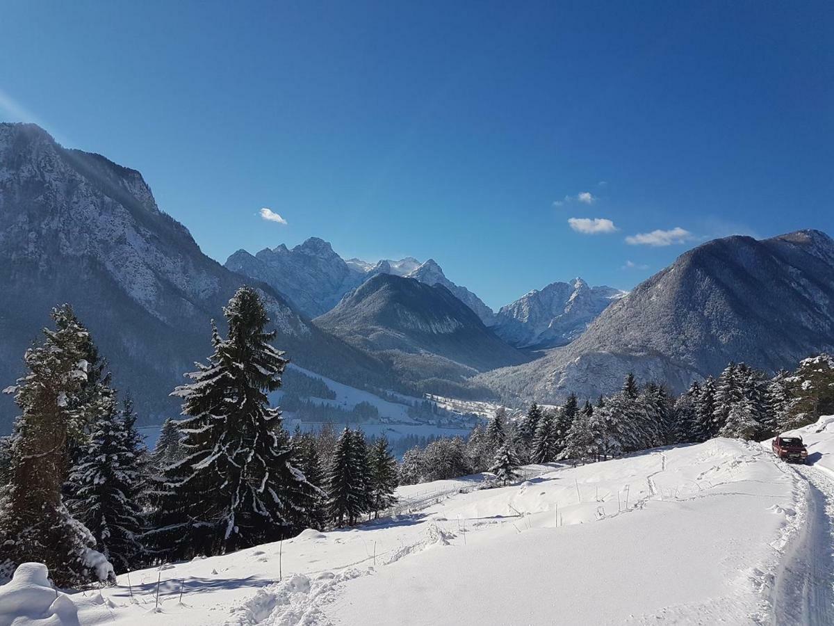 Mountain View Glamping Villa Dovje Exteriör bild
